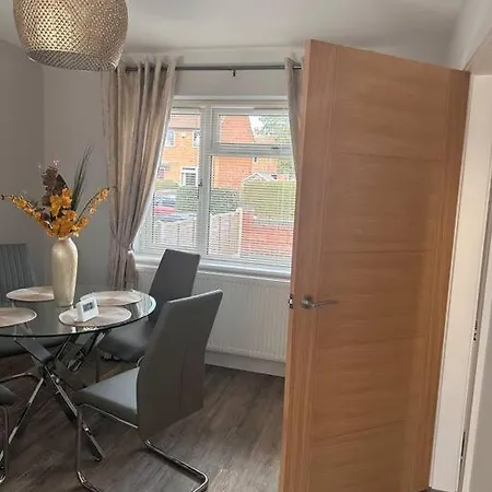 New Build House - 2 Bedroom بيت للعطل