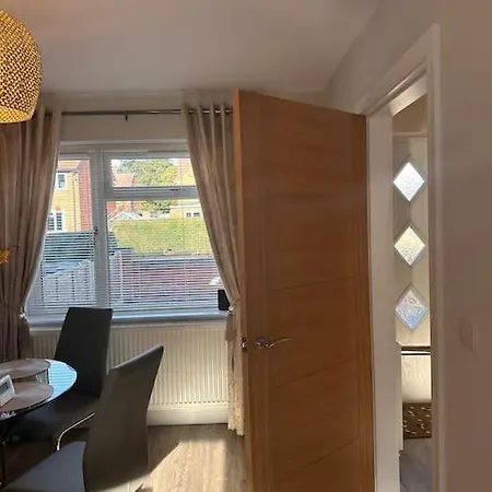 بيت للعطل New Build House - 2 Bedroom